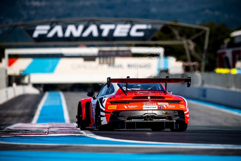 Bastian Buus i hård kamp på Paul Ricard
(Foto: Lionspeed GP)